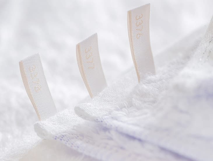 シリアルナンバー